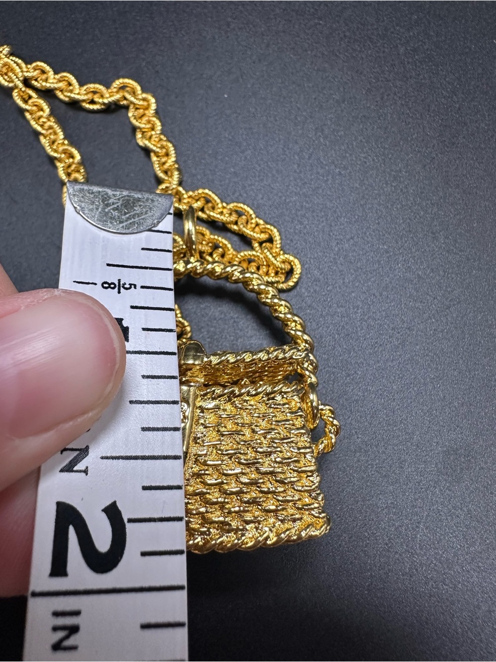 Carolee signed Cat Basket Pendant Necklace Opening Mechanical Trunk Kittens - Picture 10 of 10